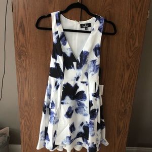 SEEING CHIC BLUE AND IVORY PRINT SKATER DRESS